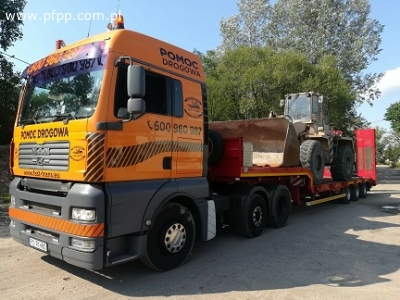 Transport kombajnów zbożowych, maszyn rolniczych, budowlanyc