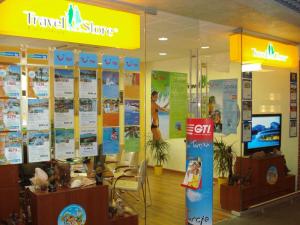 Logo firmy TravelStore Biuro Podróży
