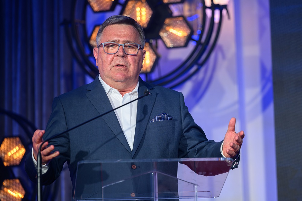 Poznański Lider Przedsiębiorczości jest uznaną nagrodą w naszym regionie, warto wykorzystać taką szansę i zgłosić swój udział w konkursie - mówi Starosta Poznański Jan Grabkowski lider starosta